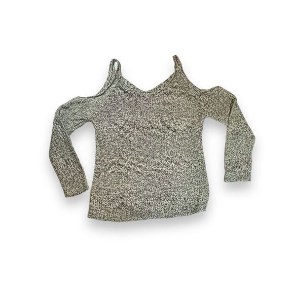 Francesca’s Alya Sandstone Cold Shoulder Sweater Sz M - Picture 8 of 12